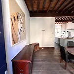 One Magnific 3 Floors Authentic Dutch House With Terrace And One 2 Bedrooms Deluxe Modern * Maastricht