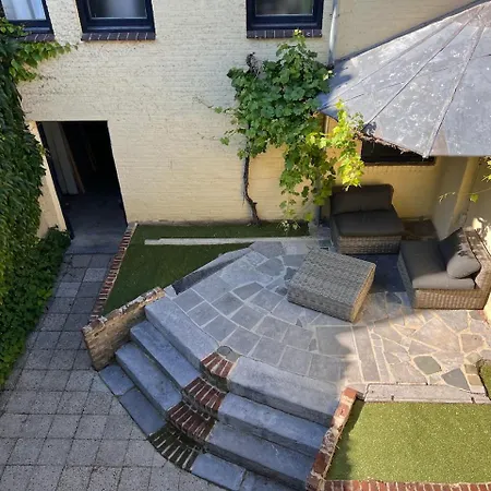 One Magnific 3 Floors Authentic Dutch House With Terrace * 马斯特里赫特