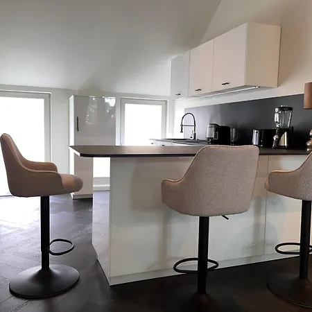 Apartamento One Magnific 3 Floors Authentic Dutch House With Terrace And One 2 Bedrooms Deluxe Modern