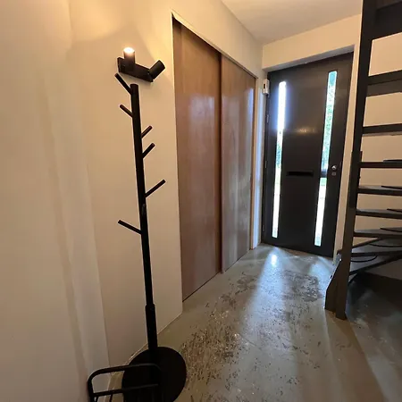 Apartamento One Magnific 3 Floors Authentic Dutch House With Terrace And One 2 Bedrooms Deluxe Modern Maastricht