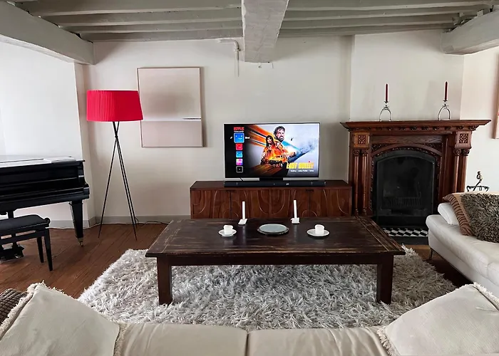 One Magnific 3 Floors Authentic Dutch House With Terrace And One 2 Bedrooms Deluxe Modern Appartement *