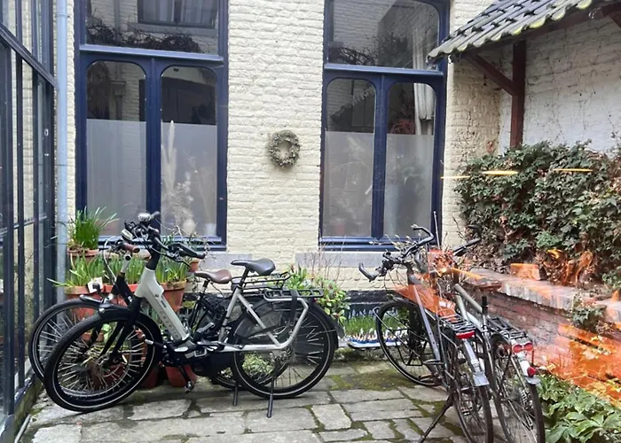 One Magnific 3 Floors Authentic Dutch House With Terrace And One 2 Bedrooms Deluxe Modern * Maastricht