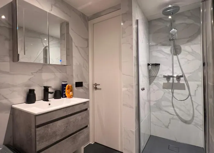 Appartement One Magnific 3 Floors Authentic Dutch House With Terrace And One 2 Bedrooms Deluxe Modern *